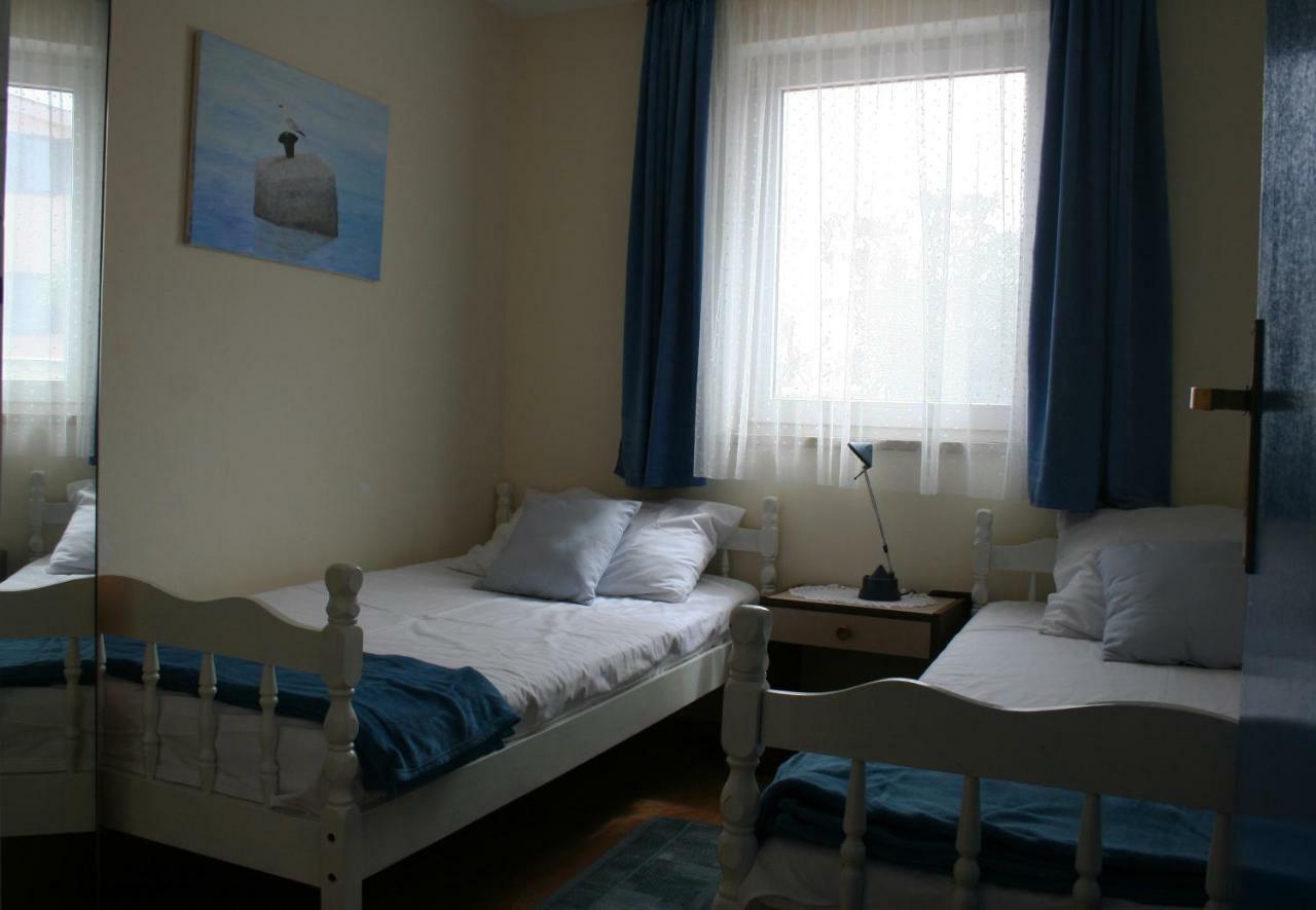 Apartment Azriel ヴィル エクステリア 写真