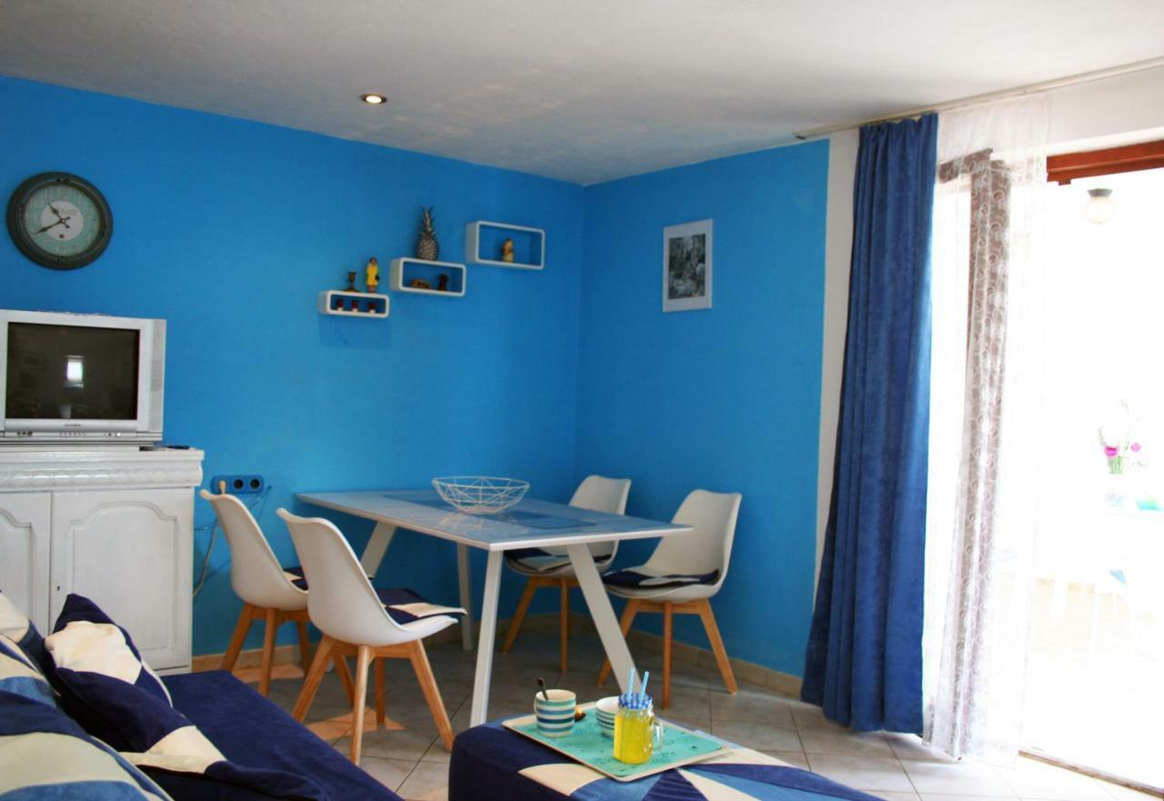 Apartment Azriel ヴィル エクステリア 写真